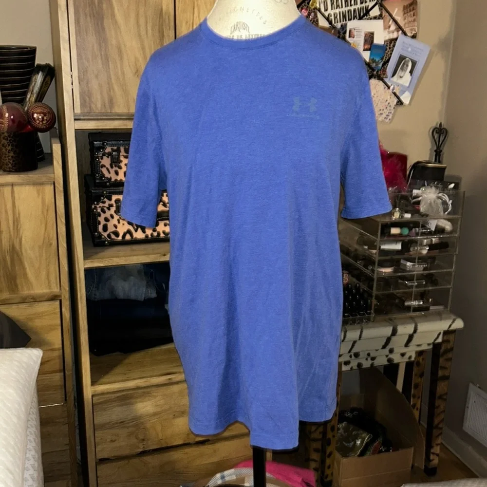 Blue Under Armour Heat Gear T-Shirt - Medium - Picture 1 of 4